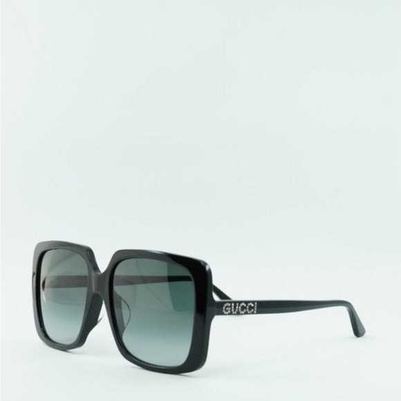 WOMEN’S SUNGLASSES. AUTHENTIC
MODEL: GG0728SA 001 - Picture 3 of 14